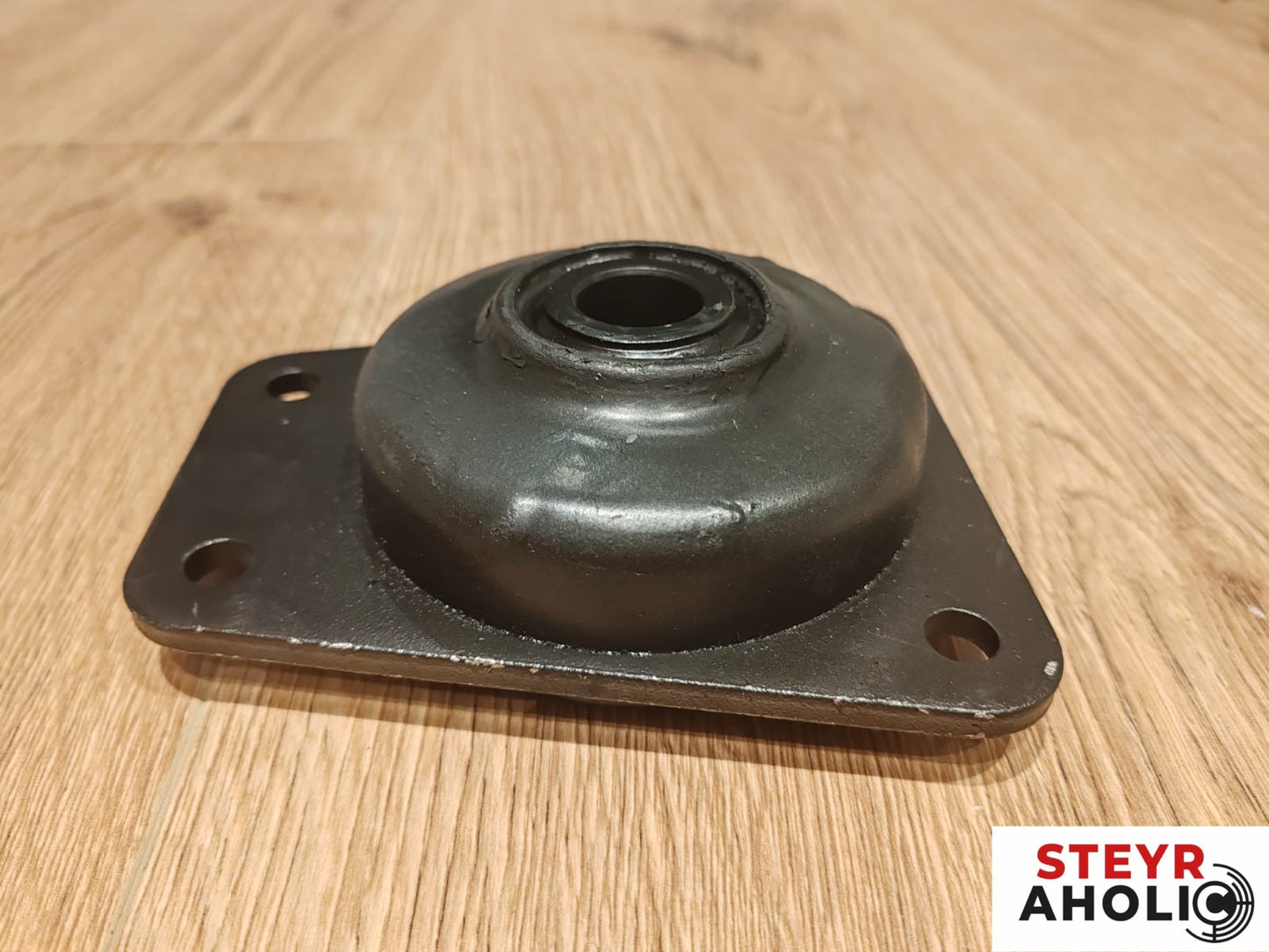 Kabinenlager anstelle von Steyr 1-34-641-006