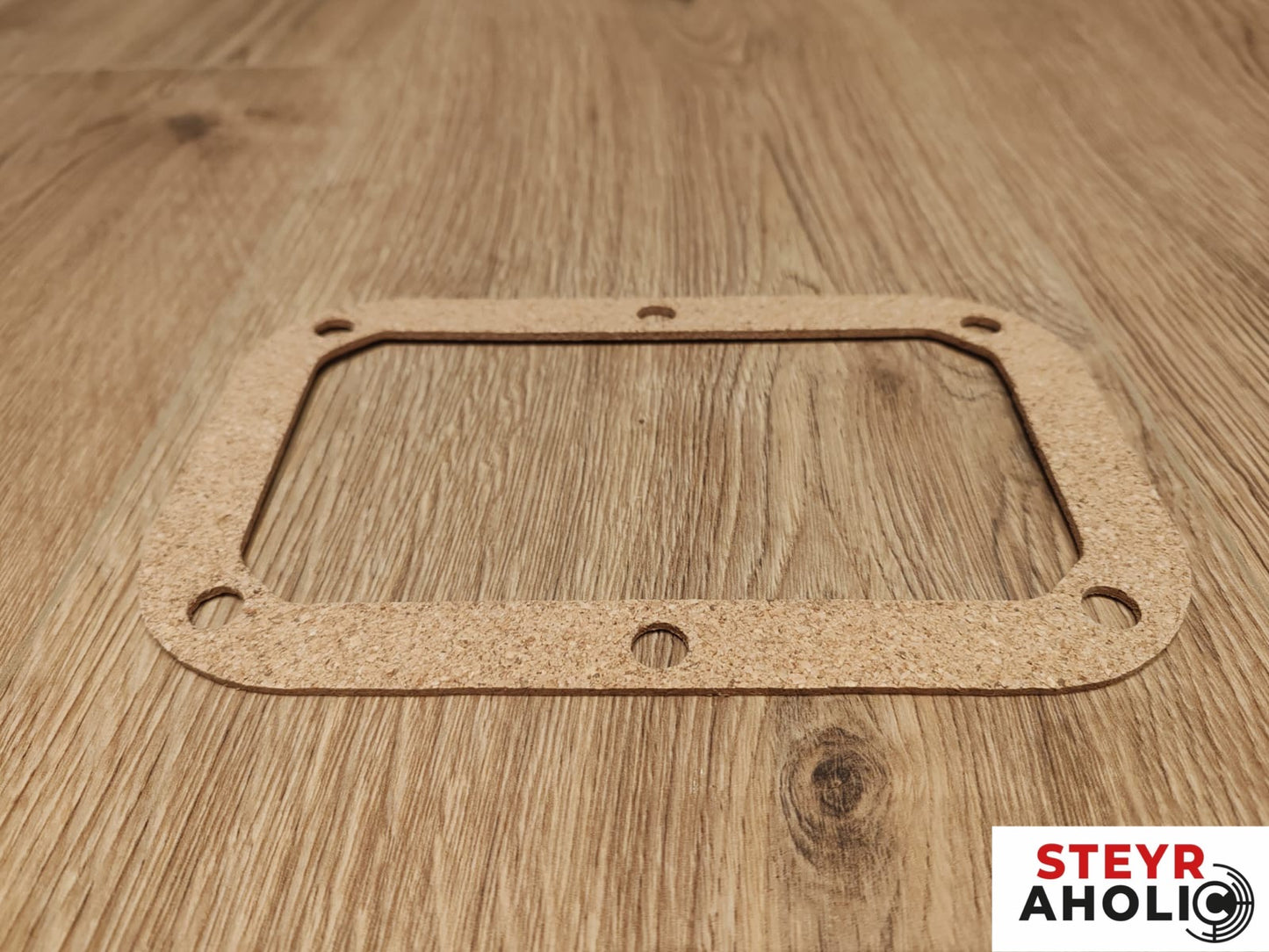 Seitendeckeldichtung links anstelle von Steyr 1113010005