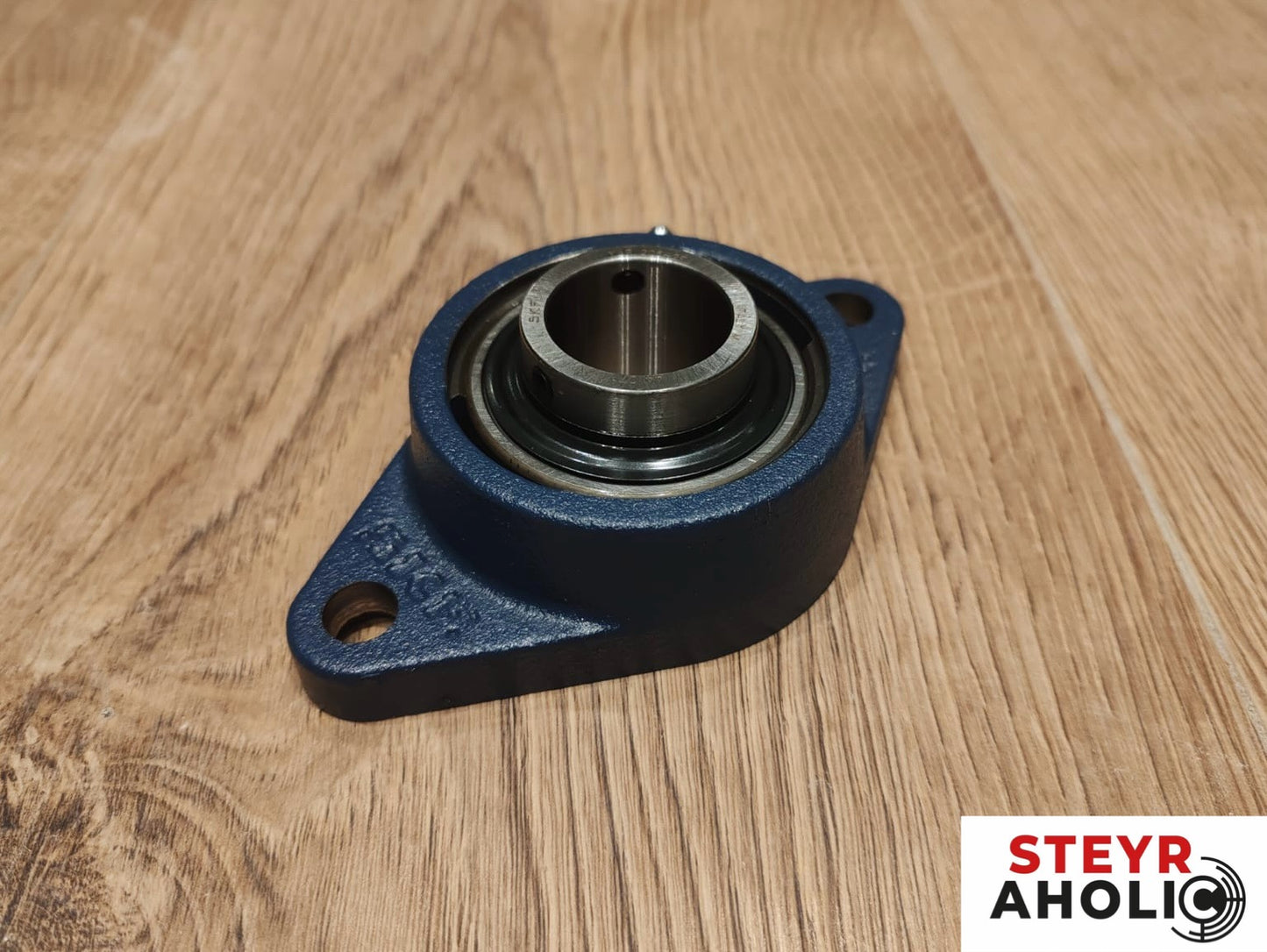SKF Lager Allradwelle mit Gehäuse anstelle von Steyr 1-33-131-035
