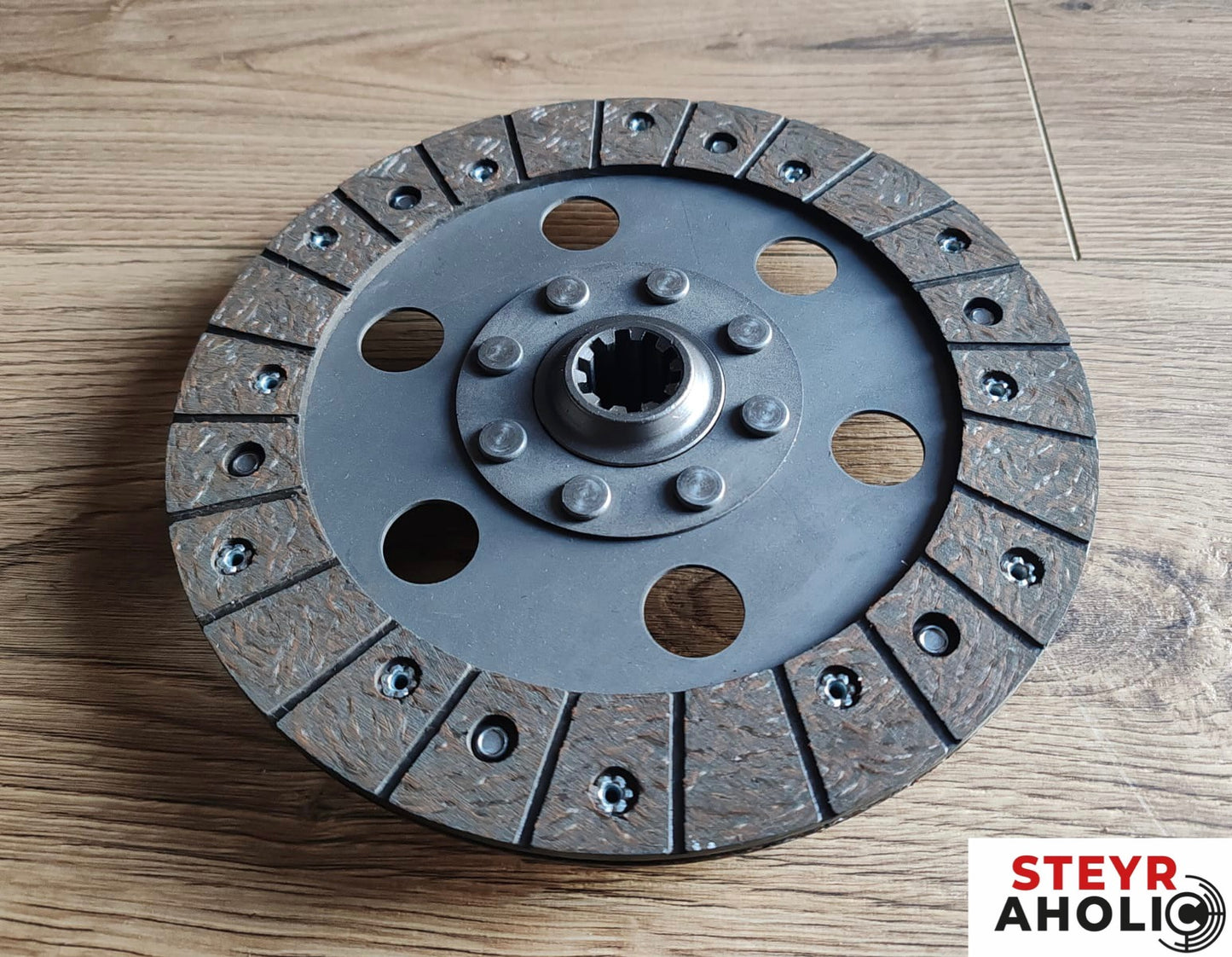 Kupplungsscheibe AD 225 mm anstelle von Steyr 1113160903