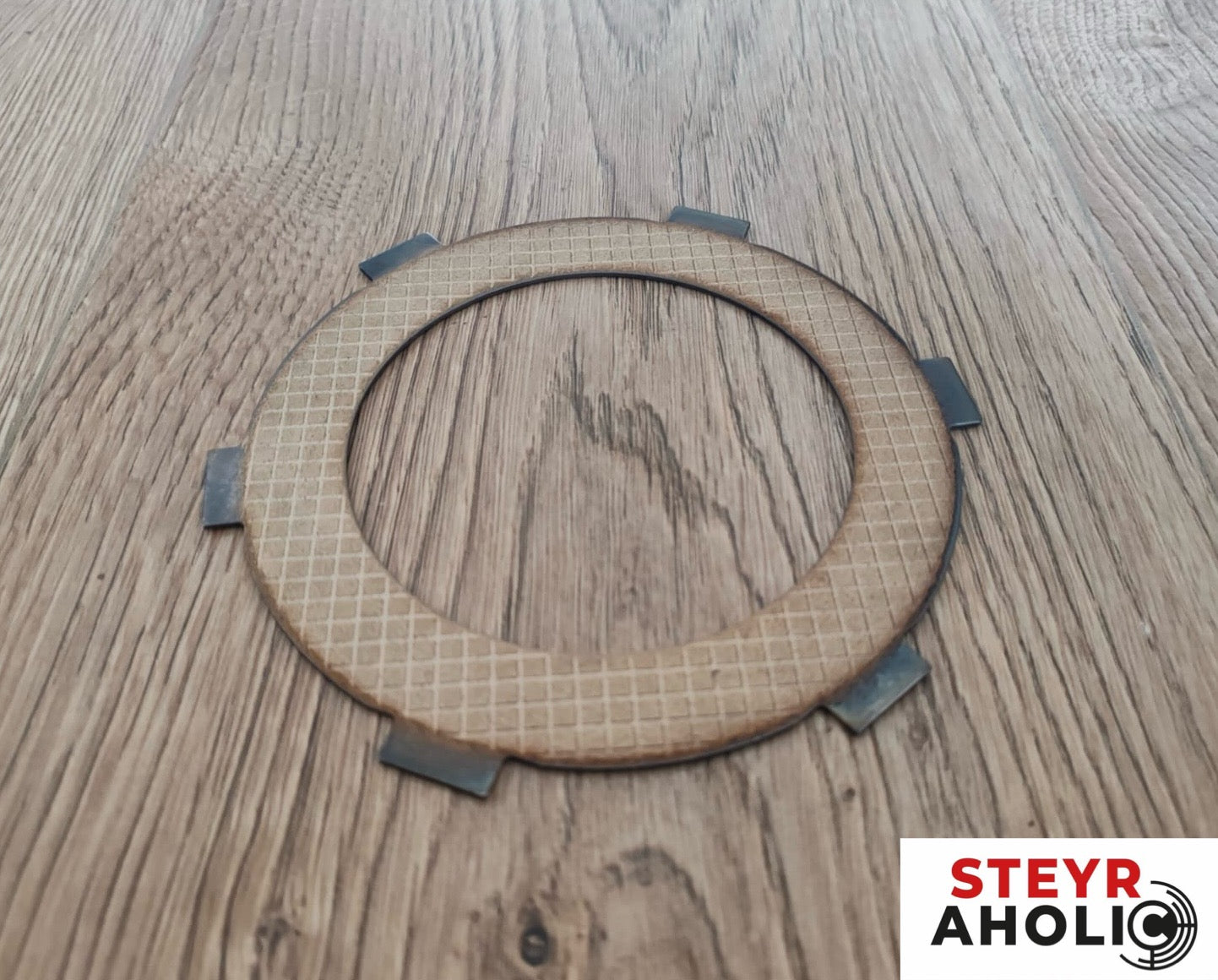 ZF Außenlamelle 102,2 x 157 x 2,4 mm anstelle von Steyr 155700220140