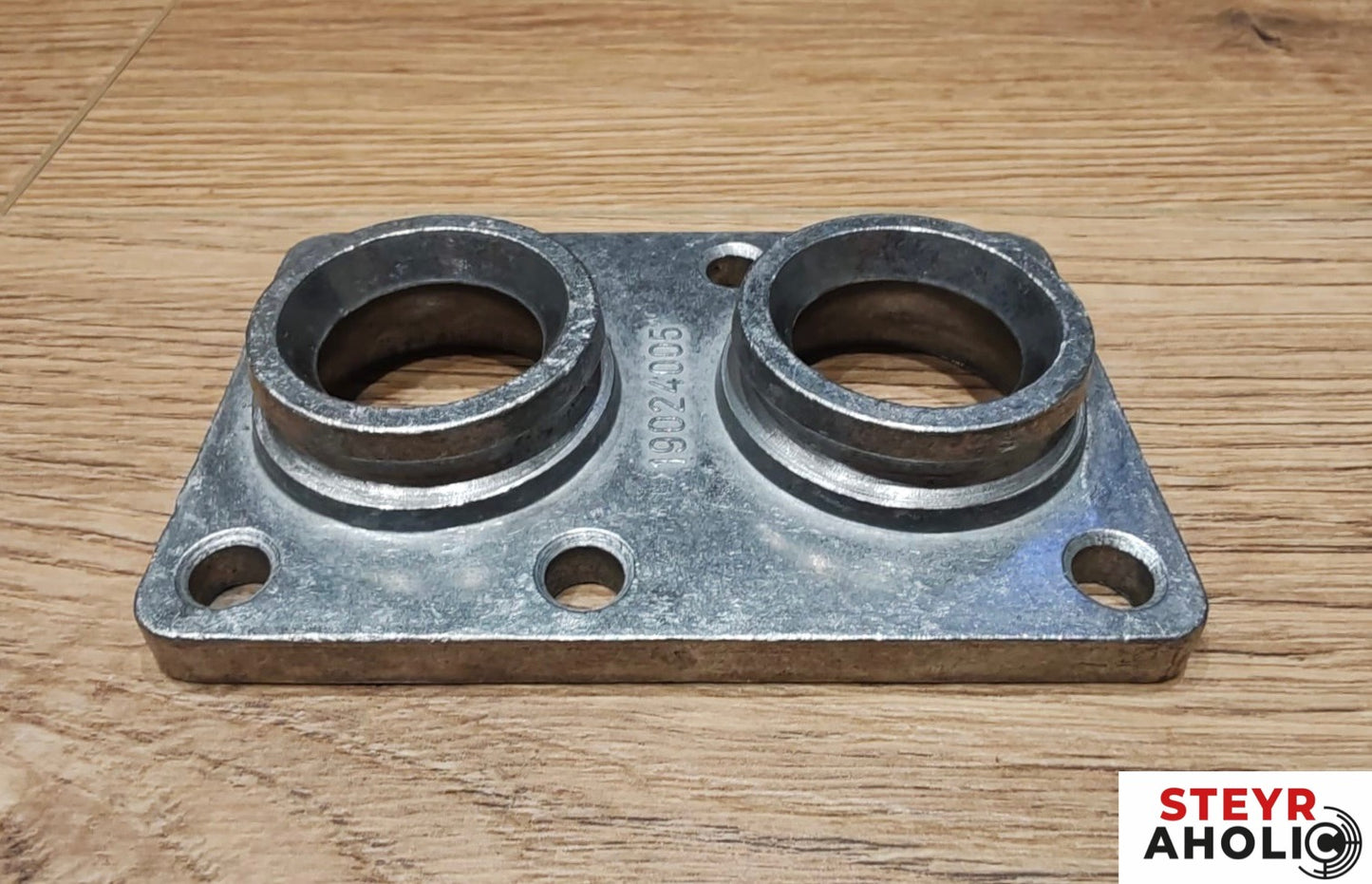 Schaltdeckel anstelle von Steyr 1190740057