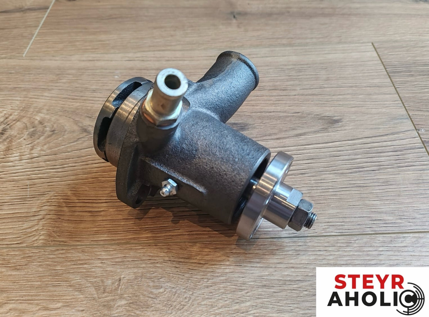 KEBA Wasserpumpe mit Dichtung passend zu Steyr T80-182