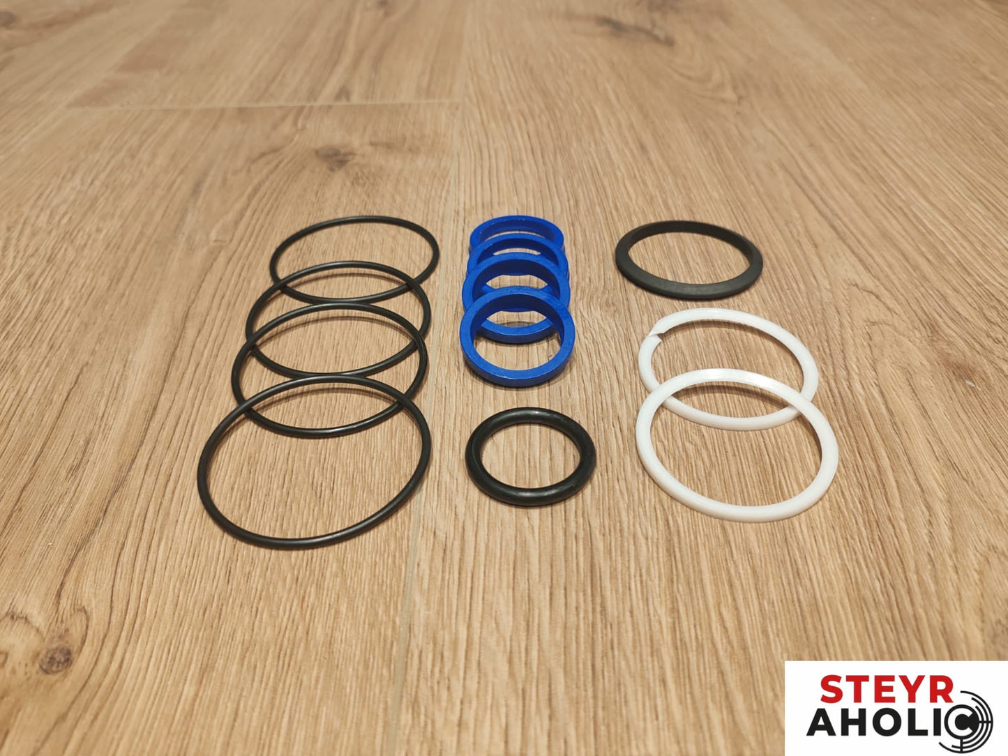 ZF Dichtsatz für Lenkzylinder ZF APL315 und APL325 135700470701