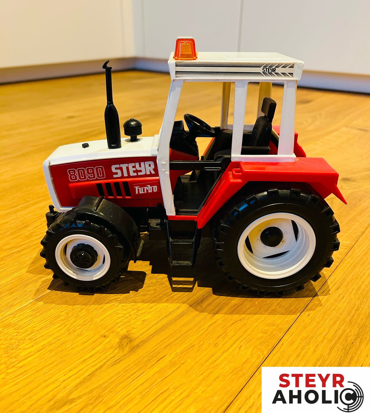 Steyr 8090 Modell Bruder