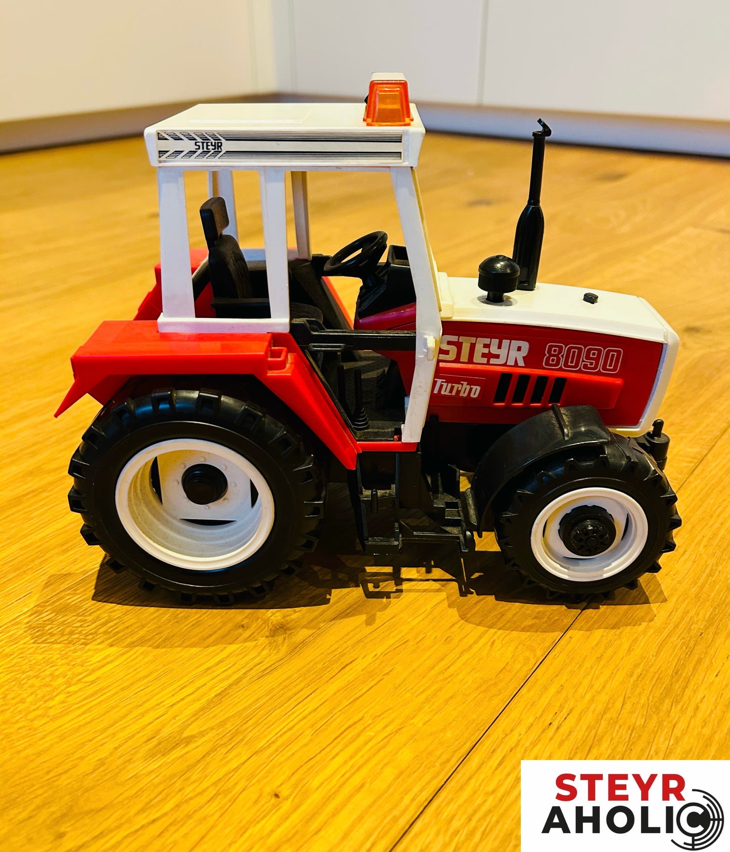 Steyr 8090 Modell Bruder