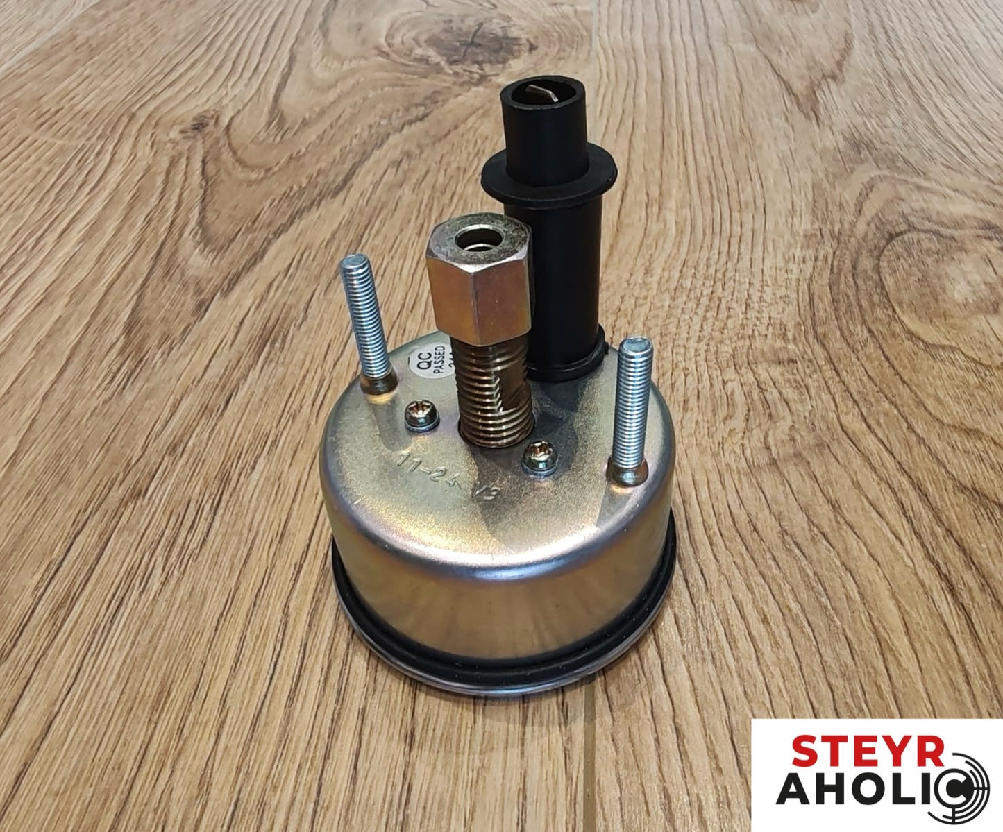 Öldruckmanometer zu Steyr T80-180, 188 1 80 580036 0-16 bar