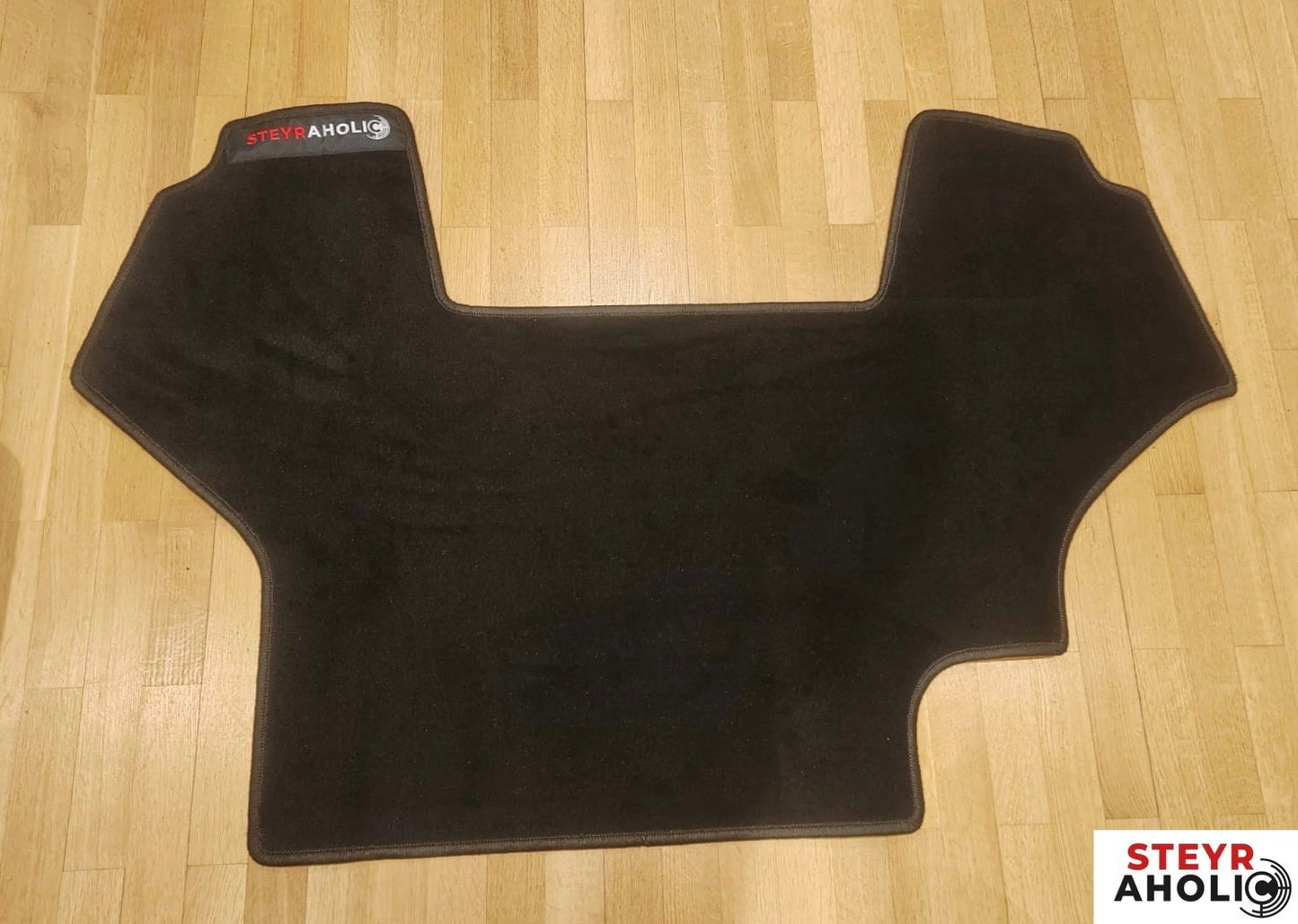 Velourteppich / Fußmatte passend zu Steyr Serie 9000, CVT Tier 1 / 2