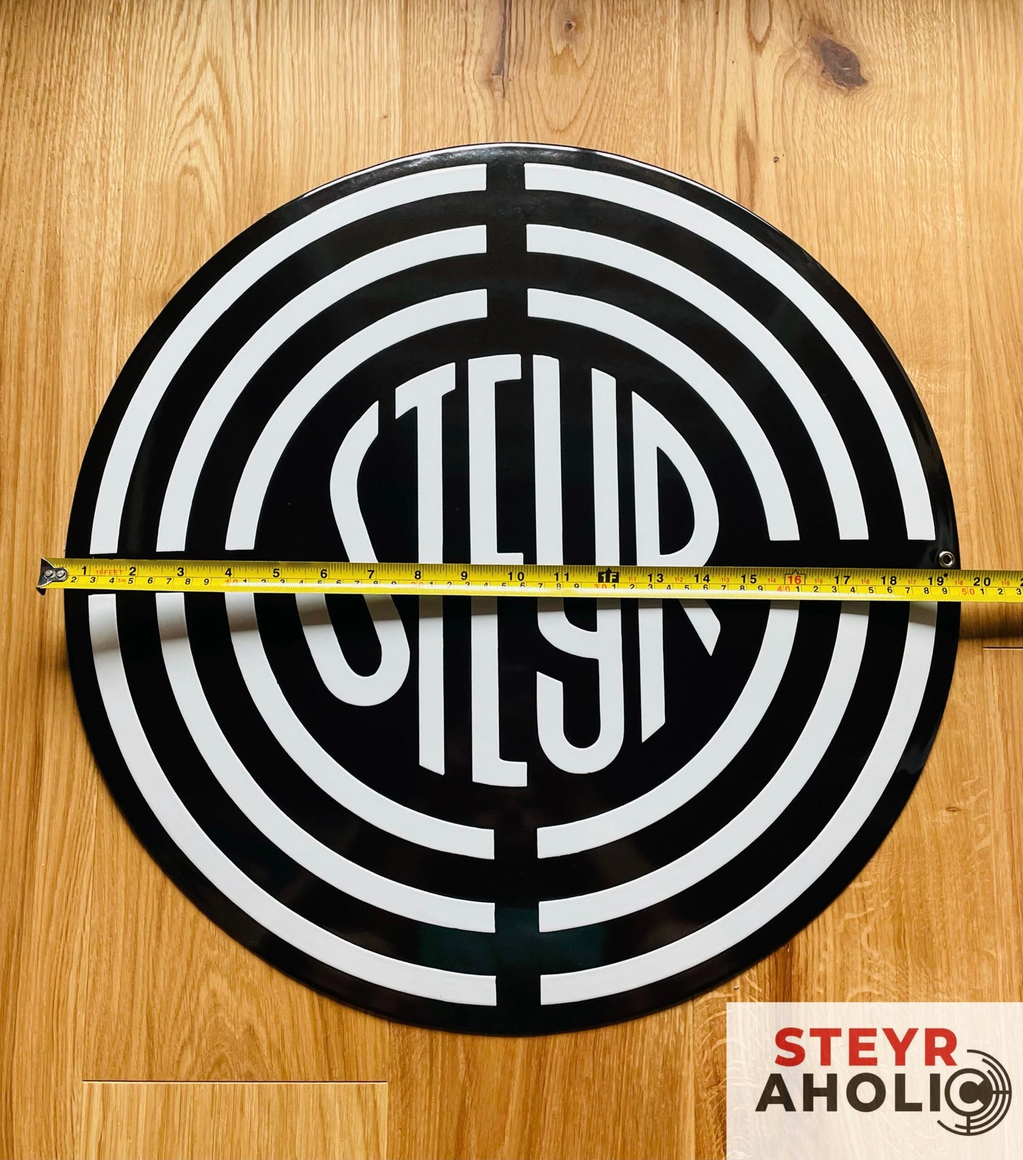 Steyr Logo Emailschild 50cm