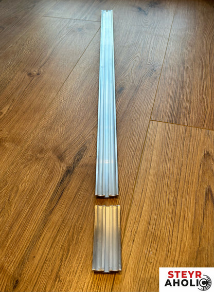 Zierleiste Motorhaube oben T86