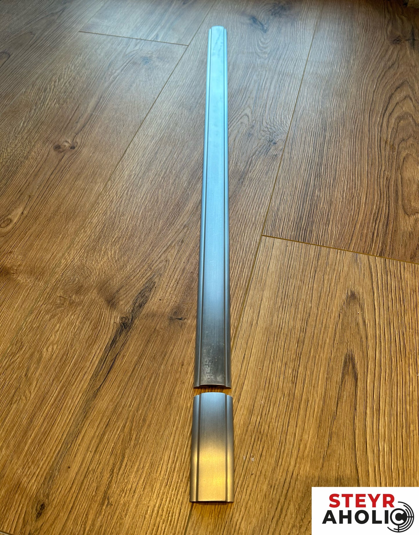 Zierleiste Motorhaube oben T86