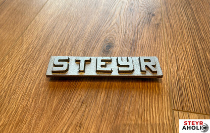 Typenschild zu Steyr T180 / 182 / 185 / 280