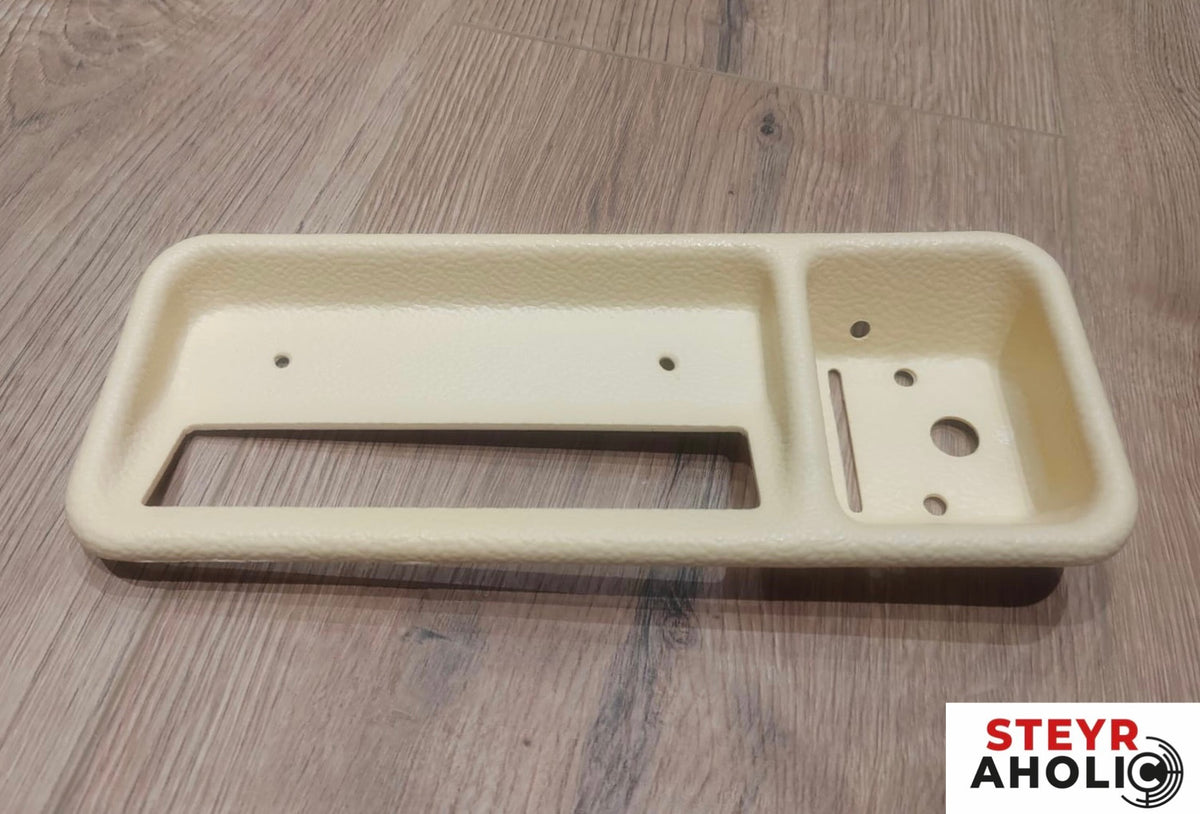 Steyr Innenverkleidung - Konsole für Heizungsschalter SK1 - Premium