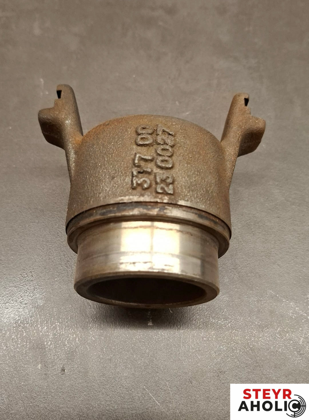 ORIGINAL Hülse / Ausrücker 137700230027