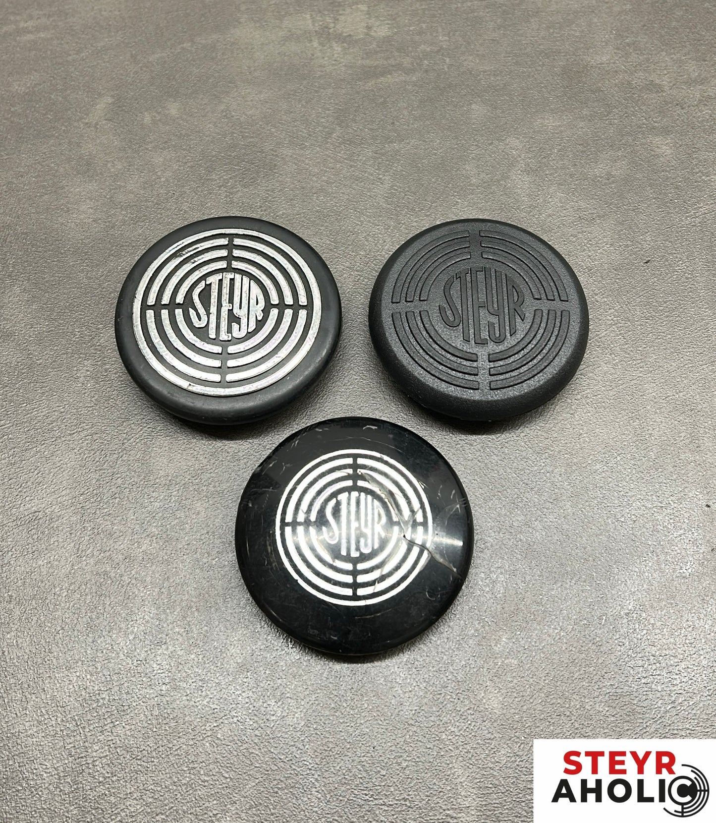 Steyr Emblem Konvolut - Gebraucht