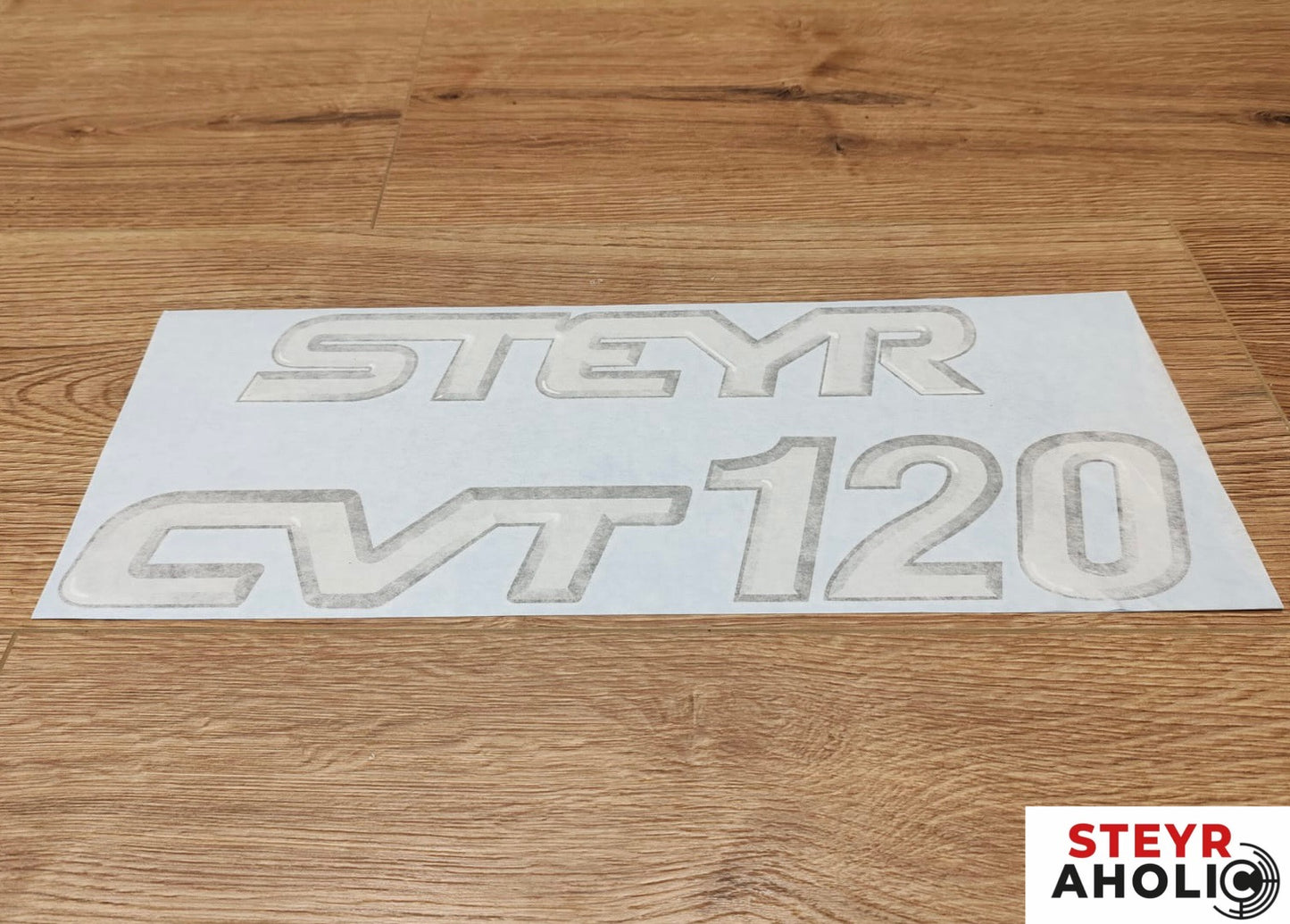 Aufkleberset "Steyr CVT 120" für Motorhaube