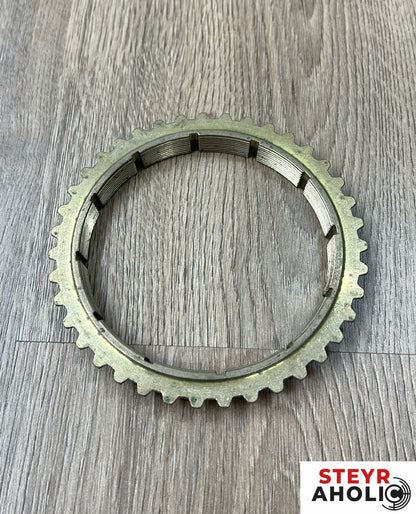 CNH Synchronring Gang 1/2, 3/4 135700220036 Messing