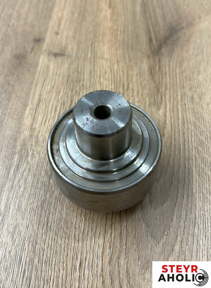 ORIGINAL Achsschenkelbolzen 135700411012