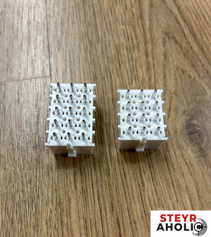 Lötstecker mit Stecker-Kontakten zur Reparatur 1-41-758-129