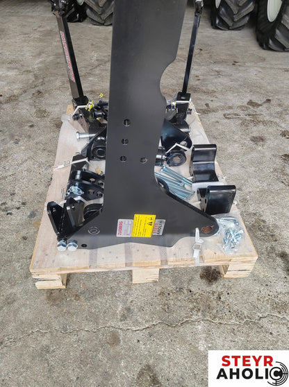 Zuidberg Fronthydraulik mit STEYRAHOLIC Eigenbau-Konsole