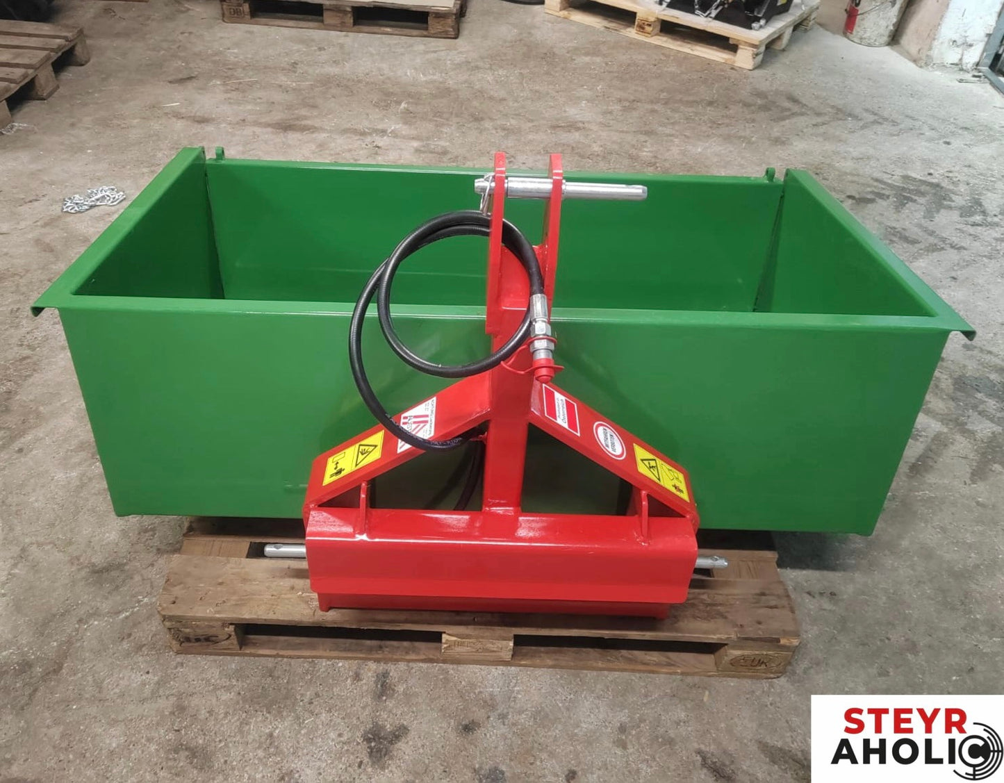 Hydraulische Kippmulde Steyraholic Edition
