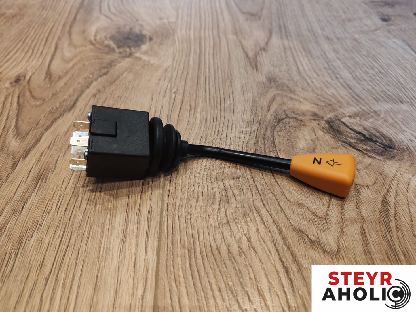 CNH Schalter Neutralstellung zu Steyr 87535666
