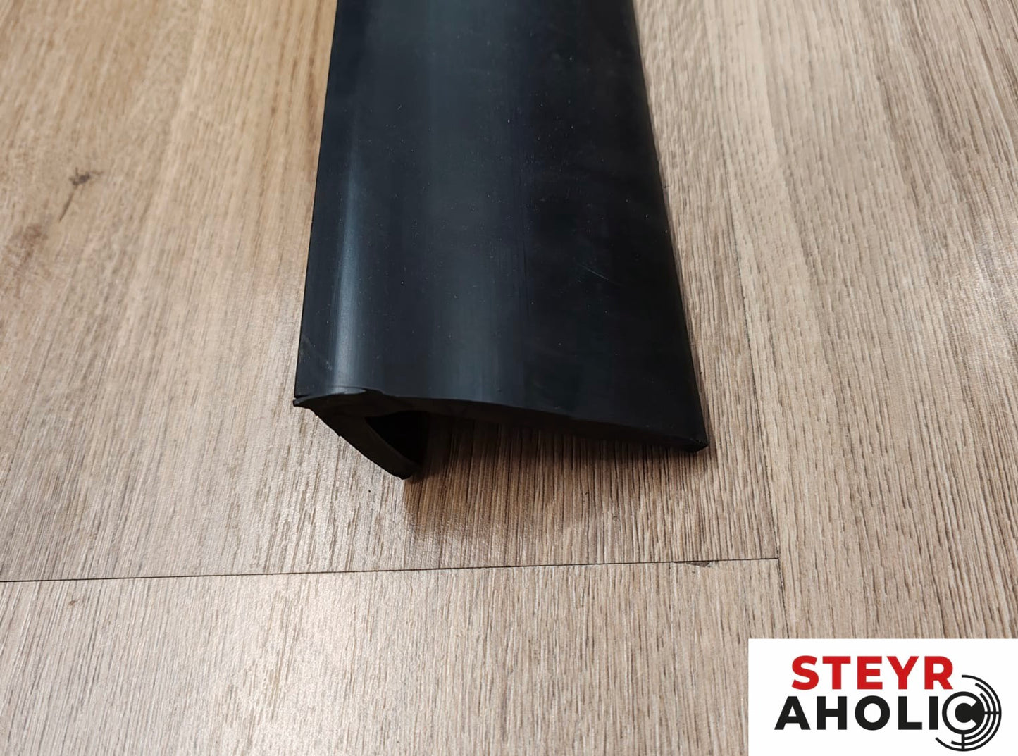 Kotflügelverbreiterung / Gummilippe Breite 90mm 1-34-325-033